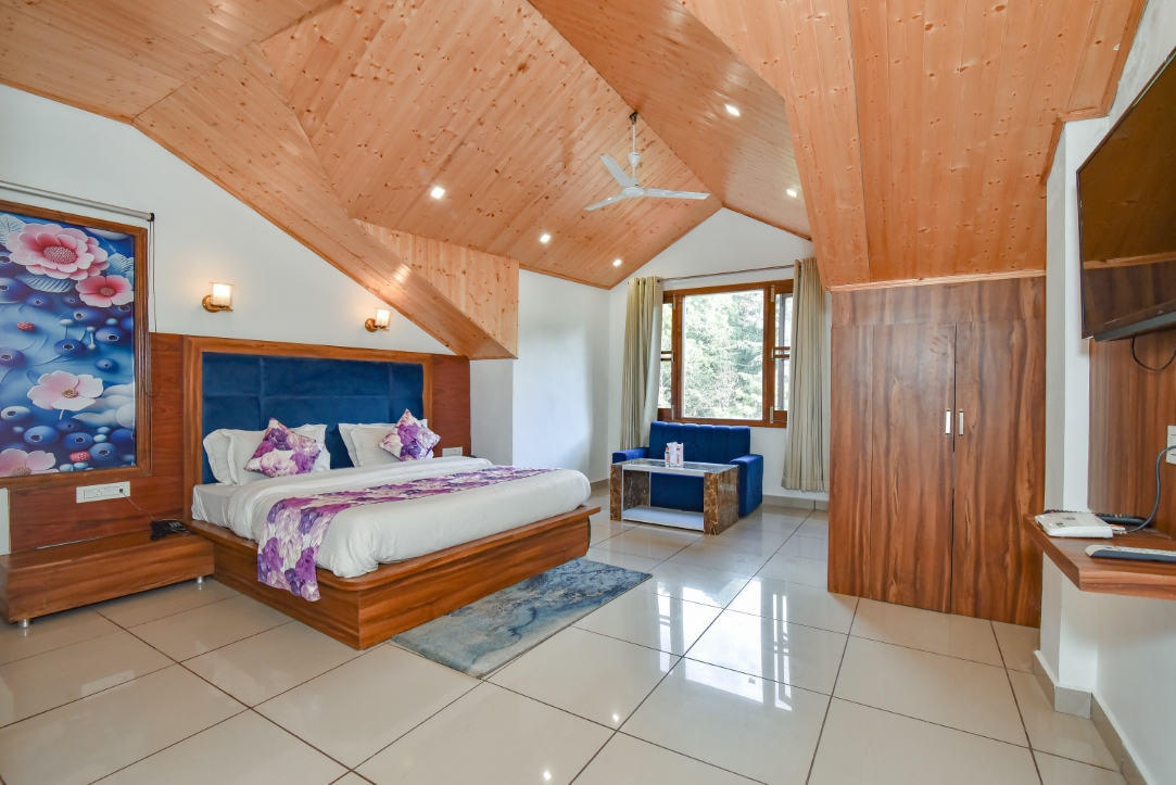 Luxury Family Room In Banikhet