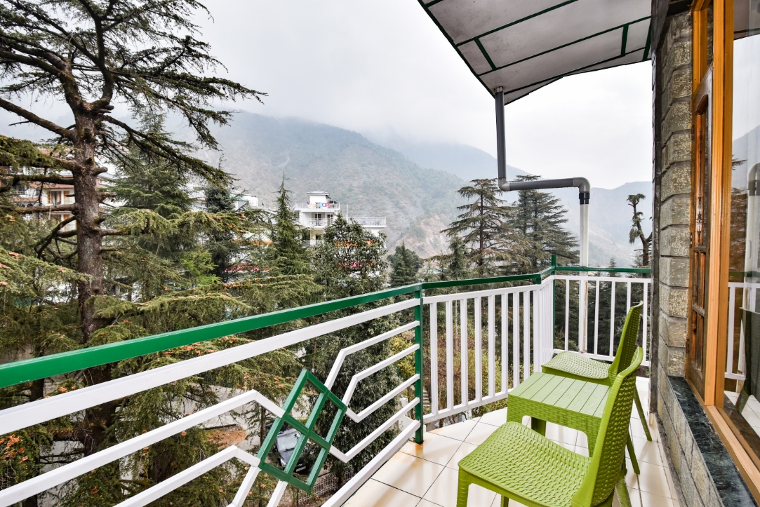 Hotel Dalhousie Hills Banikhet